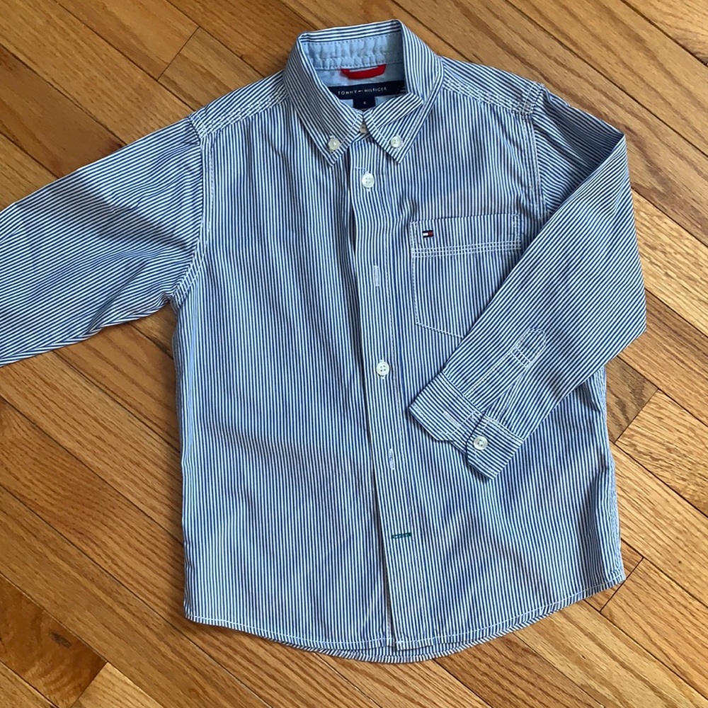 Tommy Hilfiger boys button-down dress shirt